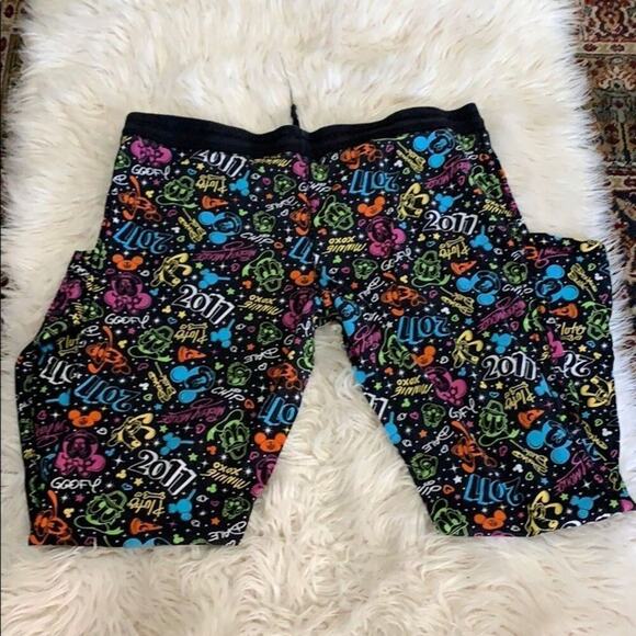 DISNEY PARKS‎ SWEAT PANTS SIZE 1X - Picture 1 of 7